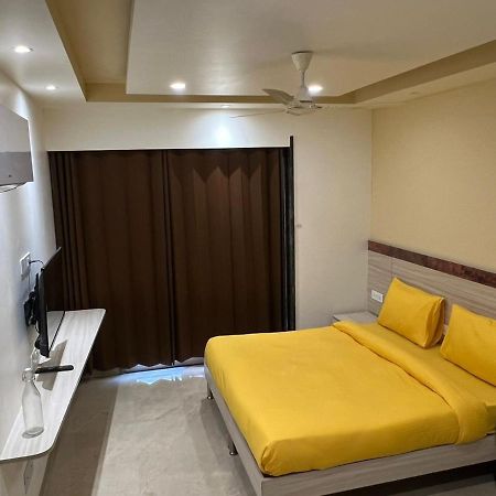 Windchime 853 Hotel Gurgaon Ngoại thất bức ảnh