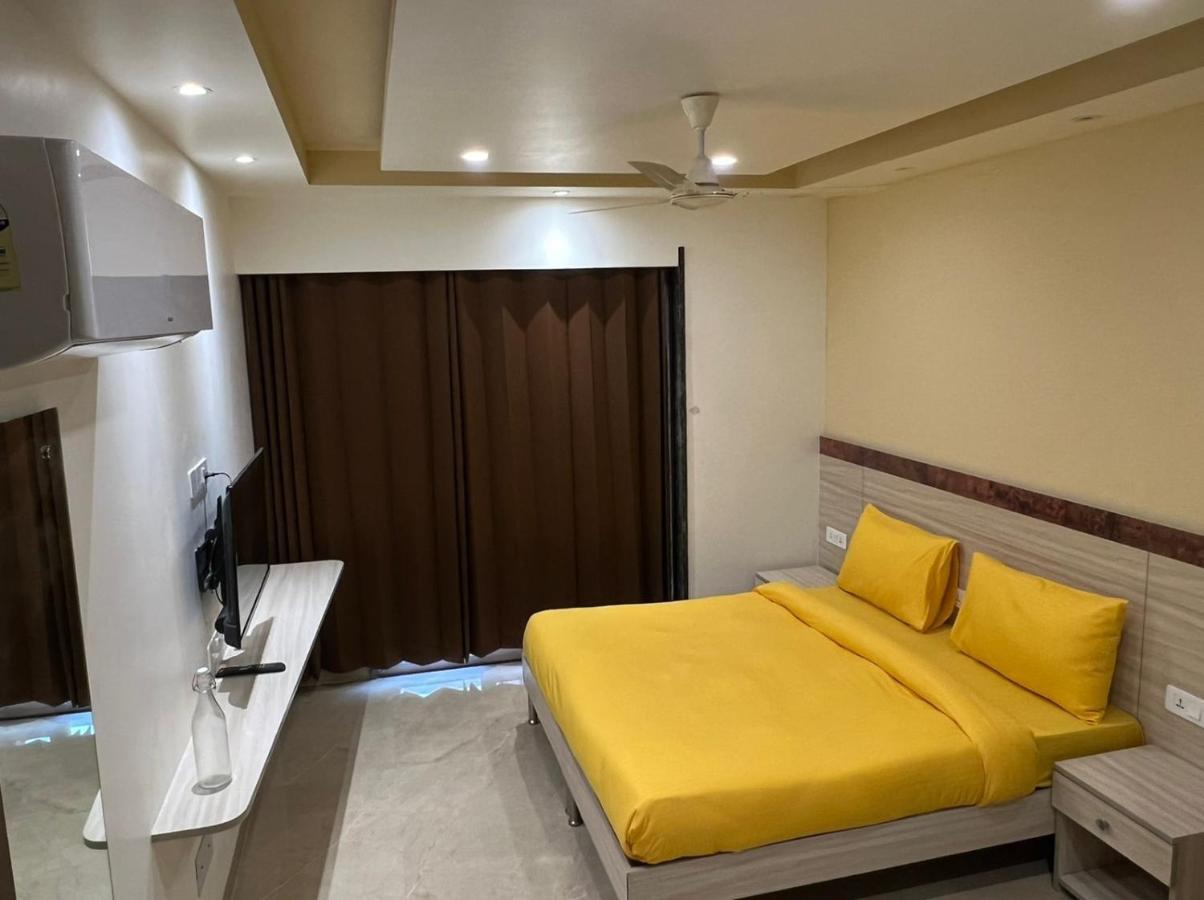 Windchime 853 Hotel Gurgaon Ngoại thất bức ảnh